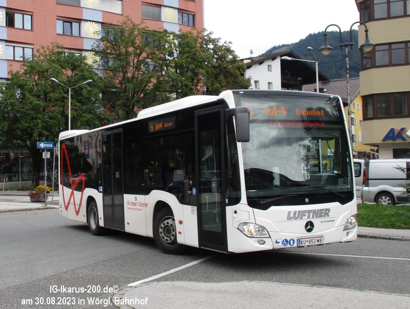 KU 853WB